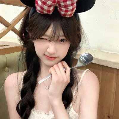 金发美人